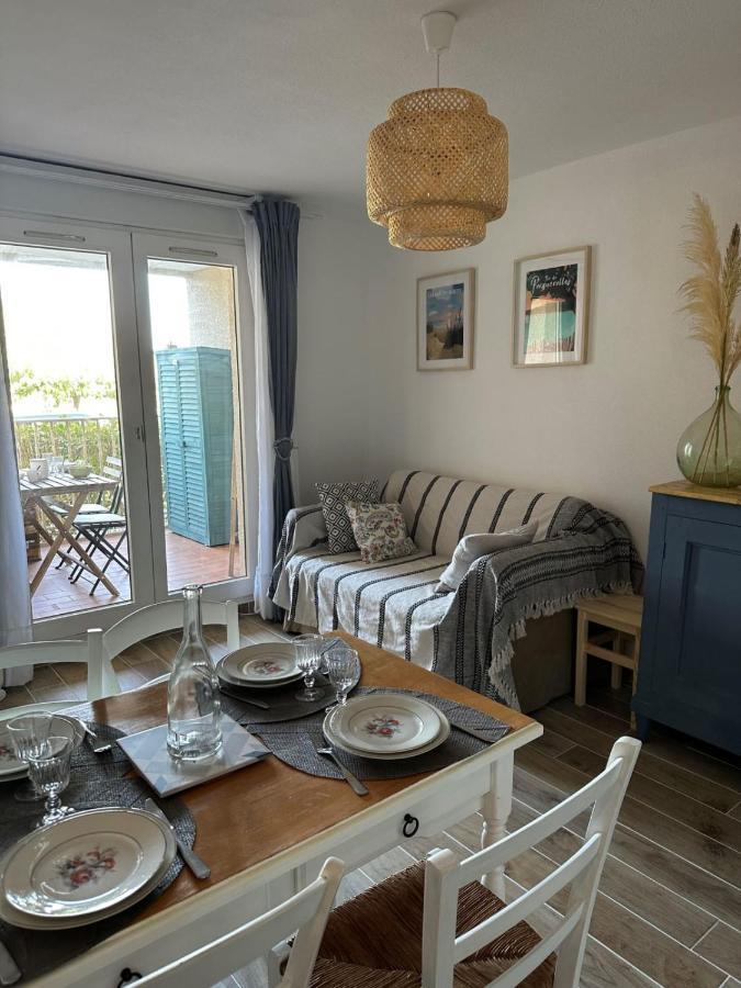 Very Cosy Apartment At 200 M From The Beaches La Londe-les-Maures Kültér fotó